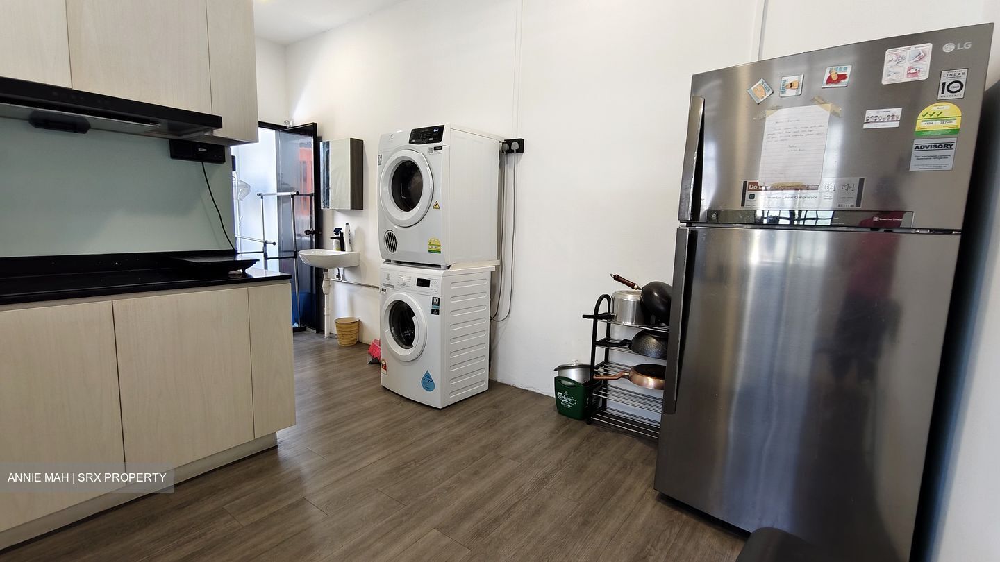 Lorong 42 Geylang (D14), Terrace #569910031